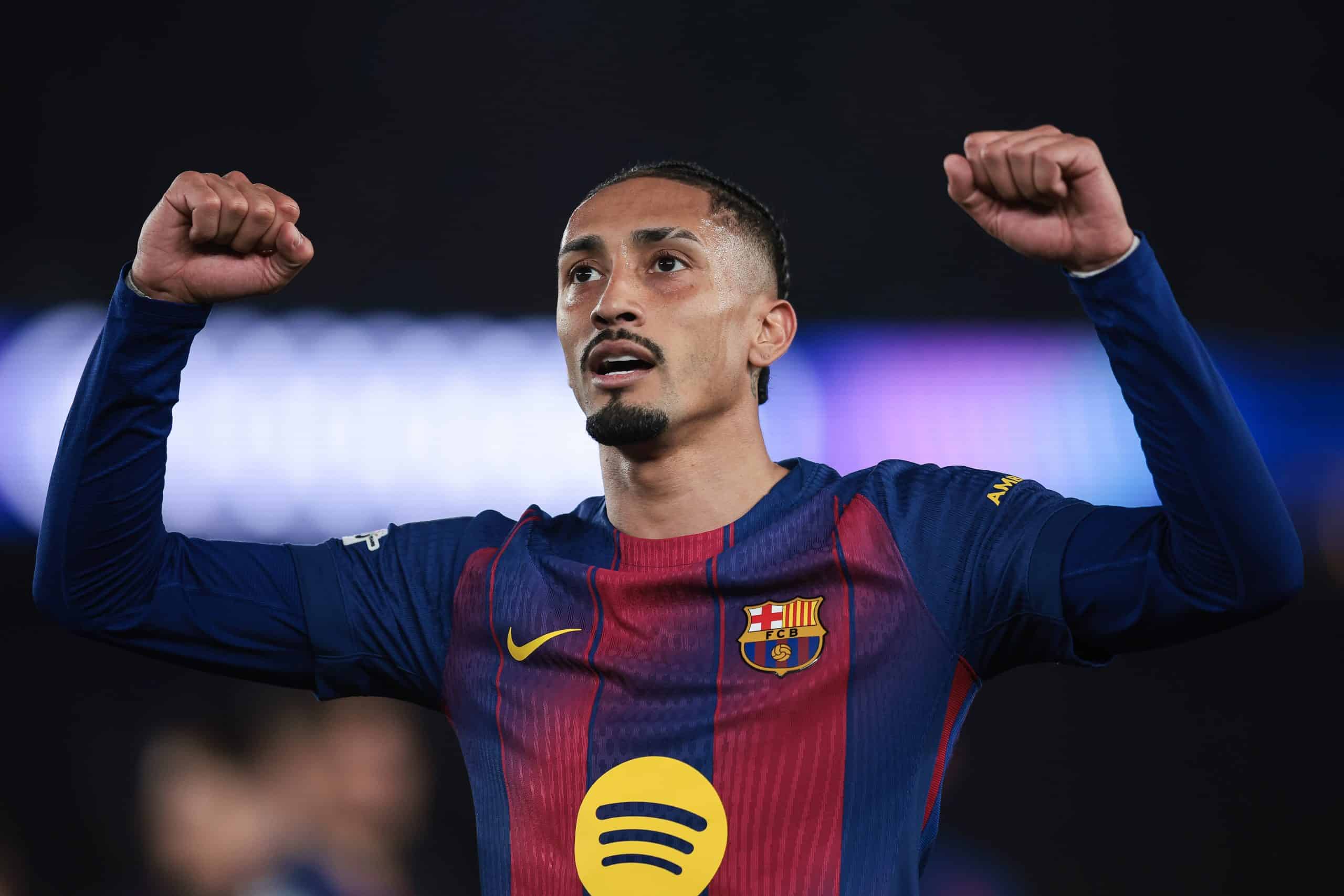 Raphinha cierra la puerta a Arabia: el brasileño solo piensa en seguir en el Barça