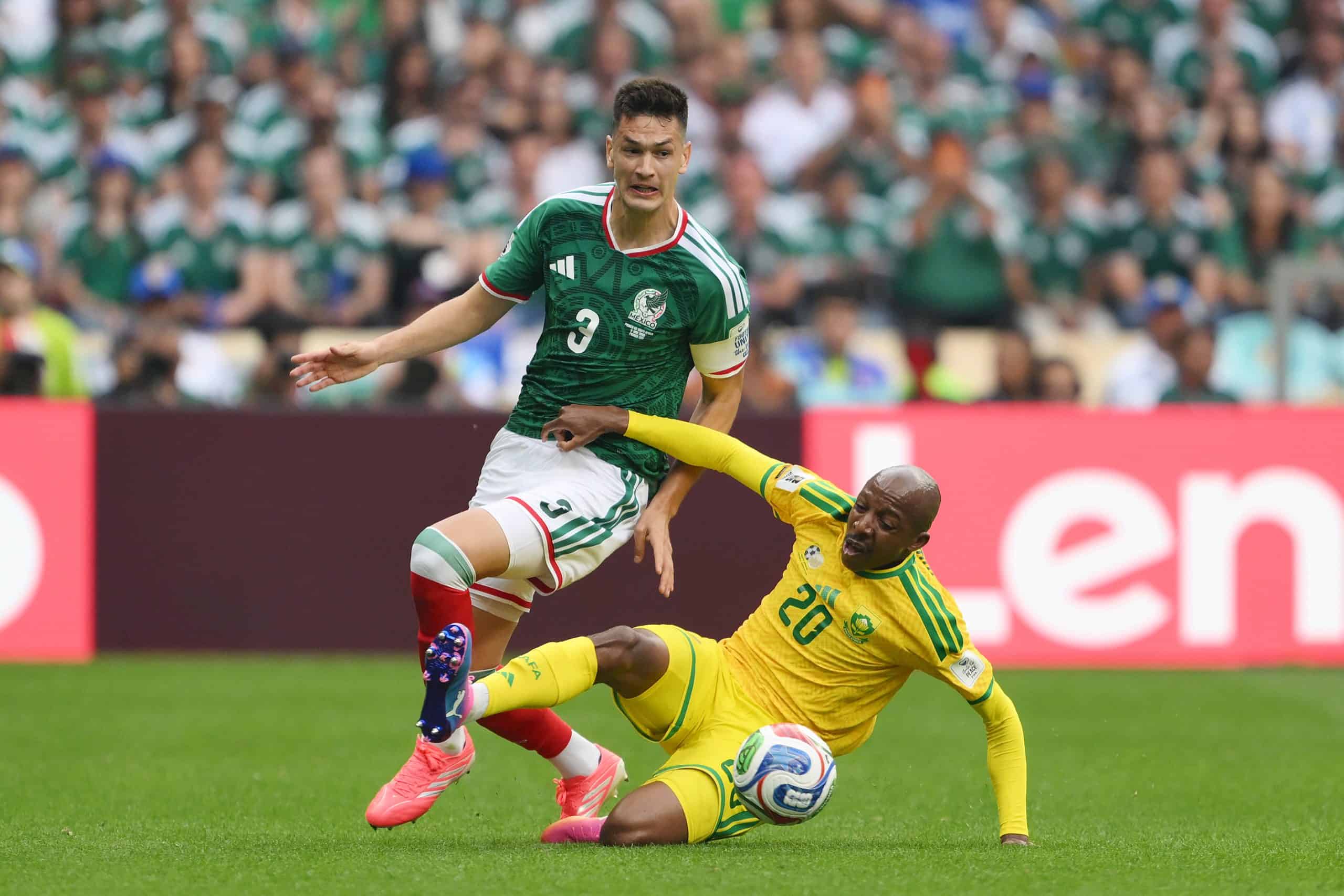 Aguirre pierde a su capitán: Edson apunta a ocupar el lugar de César Montes ante Corea del Sur