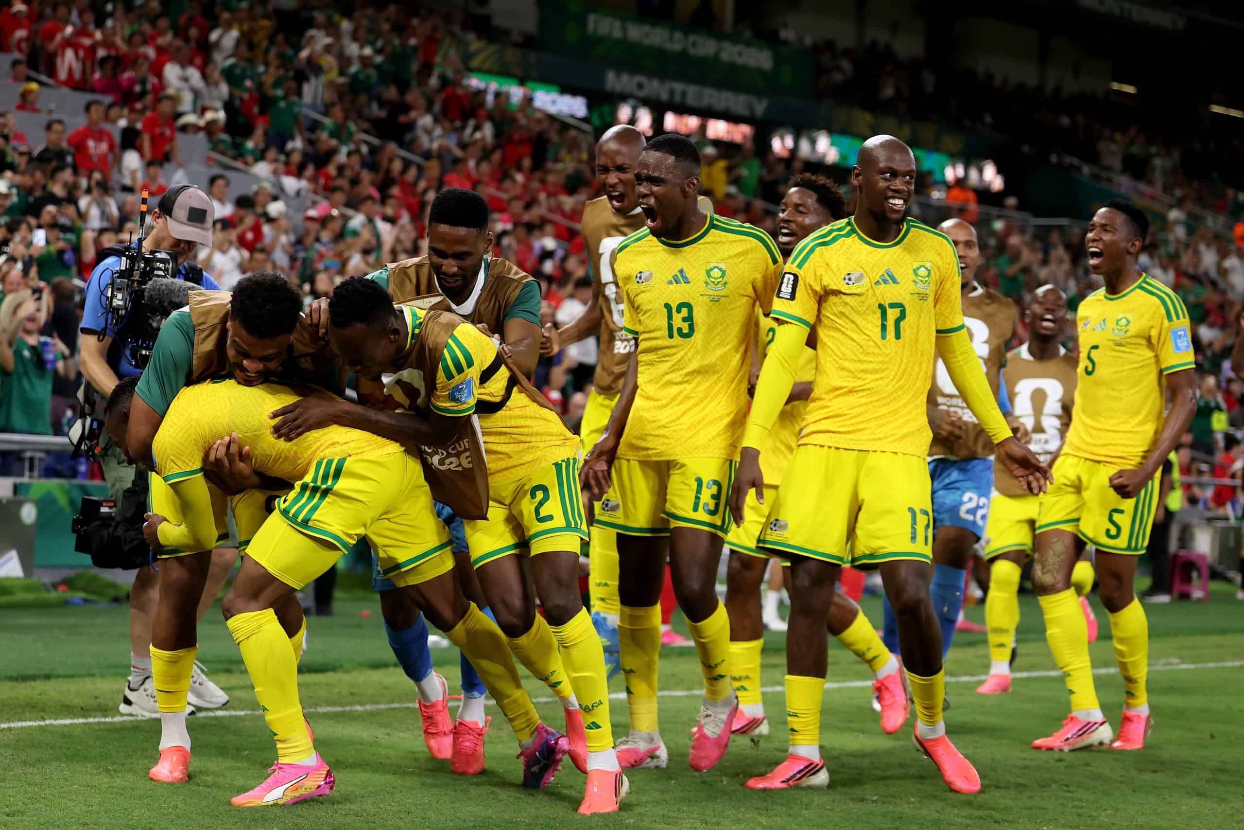 Batacazo en el Mundial: Sudáfrica vence a Corea del Sur y hace historia clasificando a la fase eliminatoria