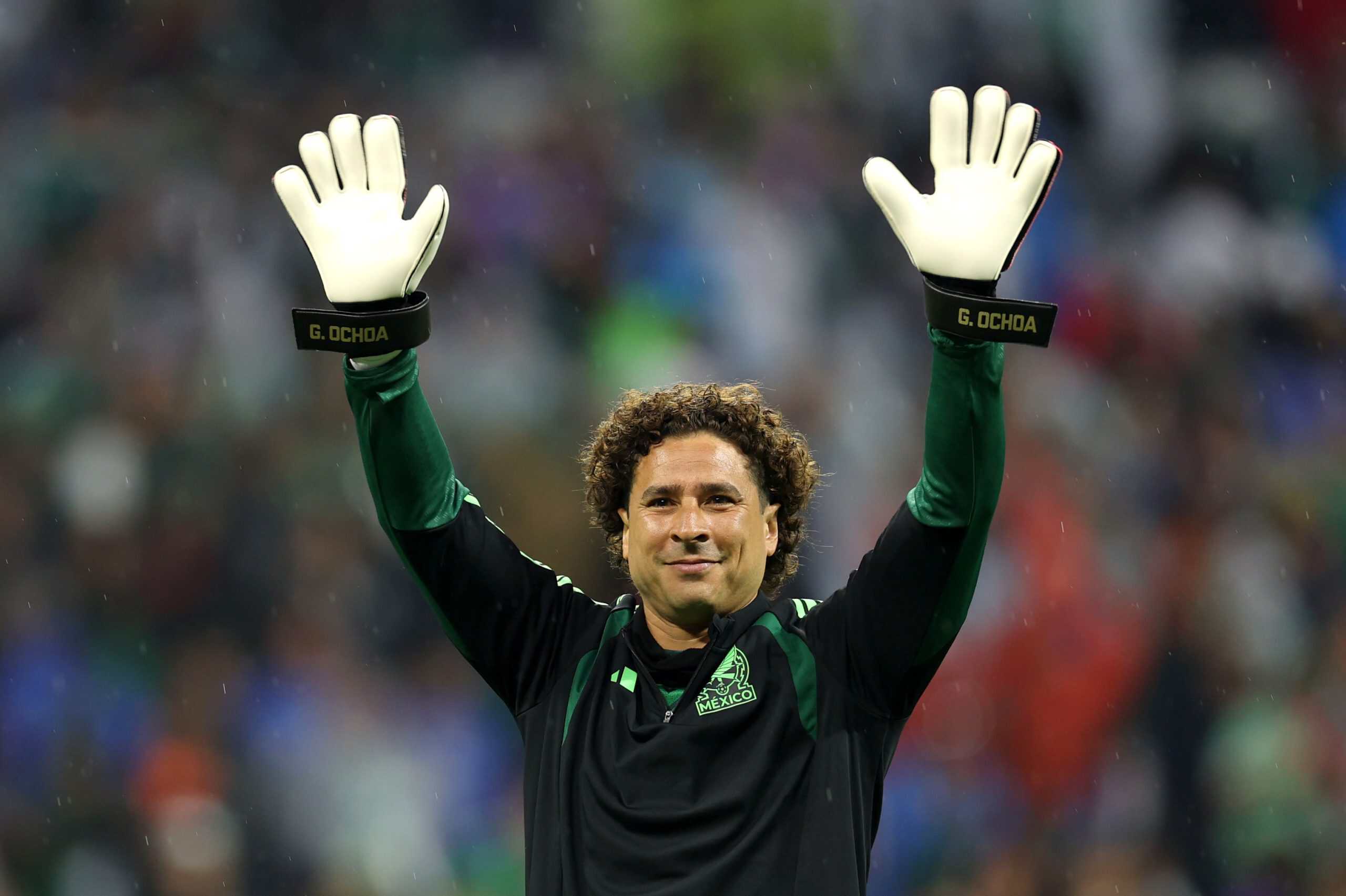 Guillermo Ochoa anuncia su retiro del futbol profesional y pone fin a una histórica carrera