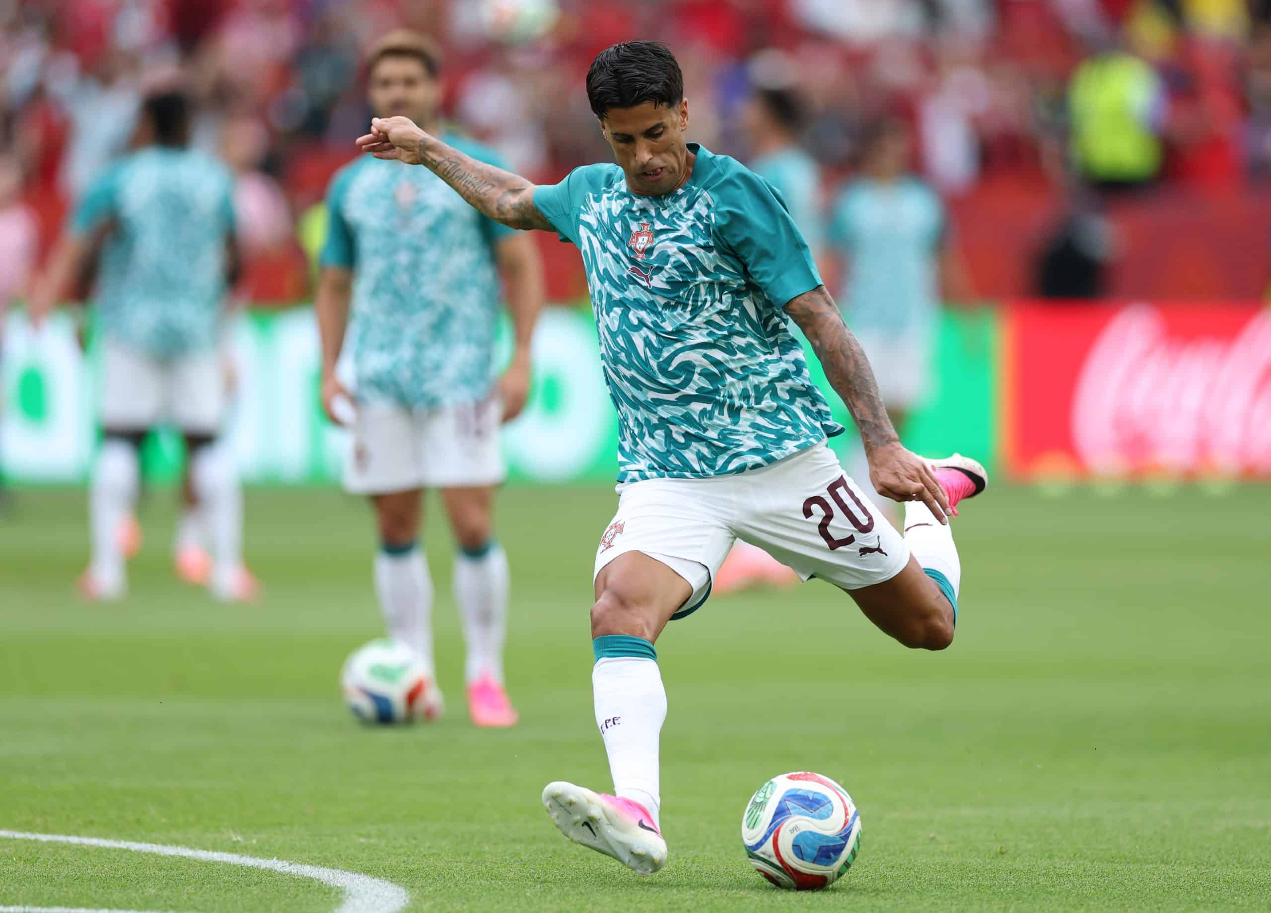 João Cancelo acerca su regreso al Barcelona; Al Hilal ya está dispuesto a negociar su salida