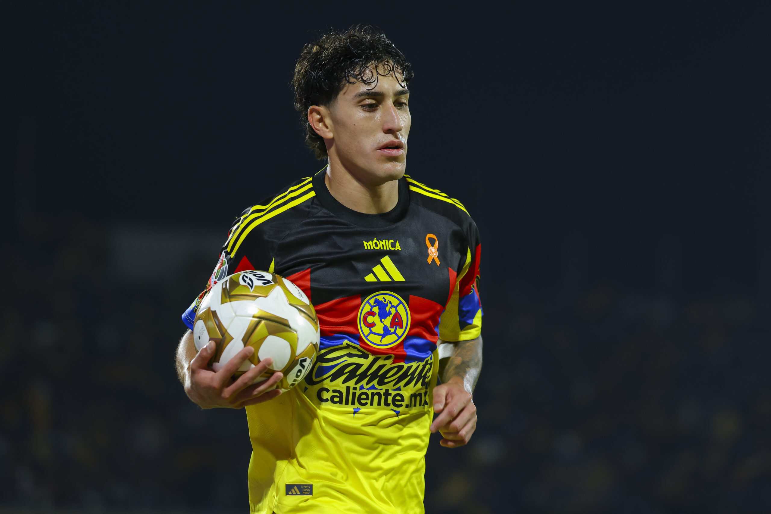 América pierde a Alejandro Zendejas para el inicio del Apertura 2026