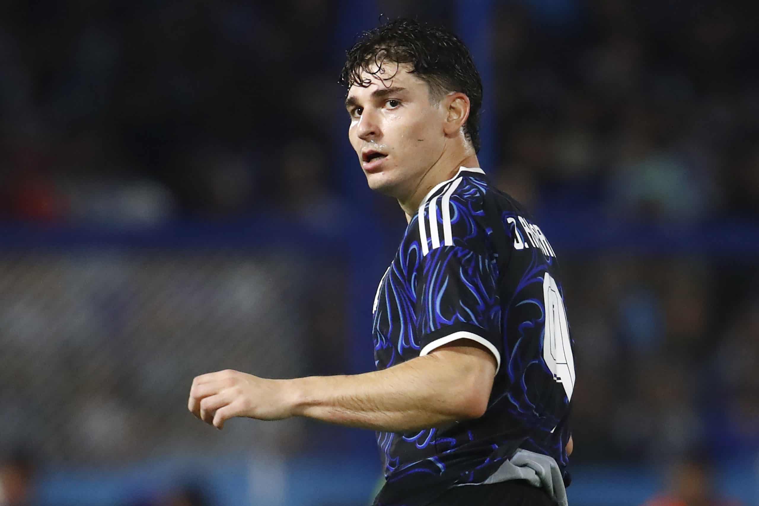 Barcelona no se rinde por Julián Álvarez; Deco prepara una cumbre clave con su representante