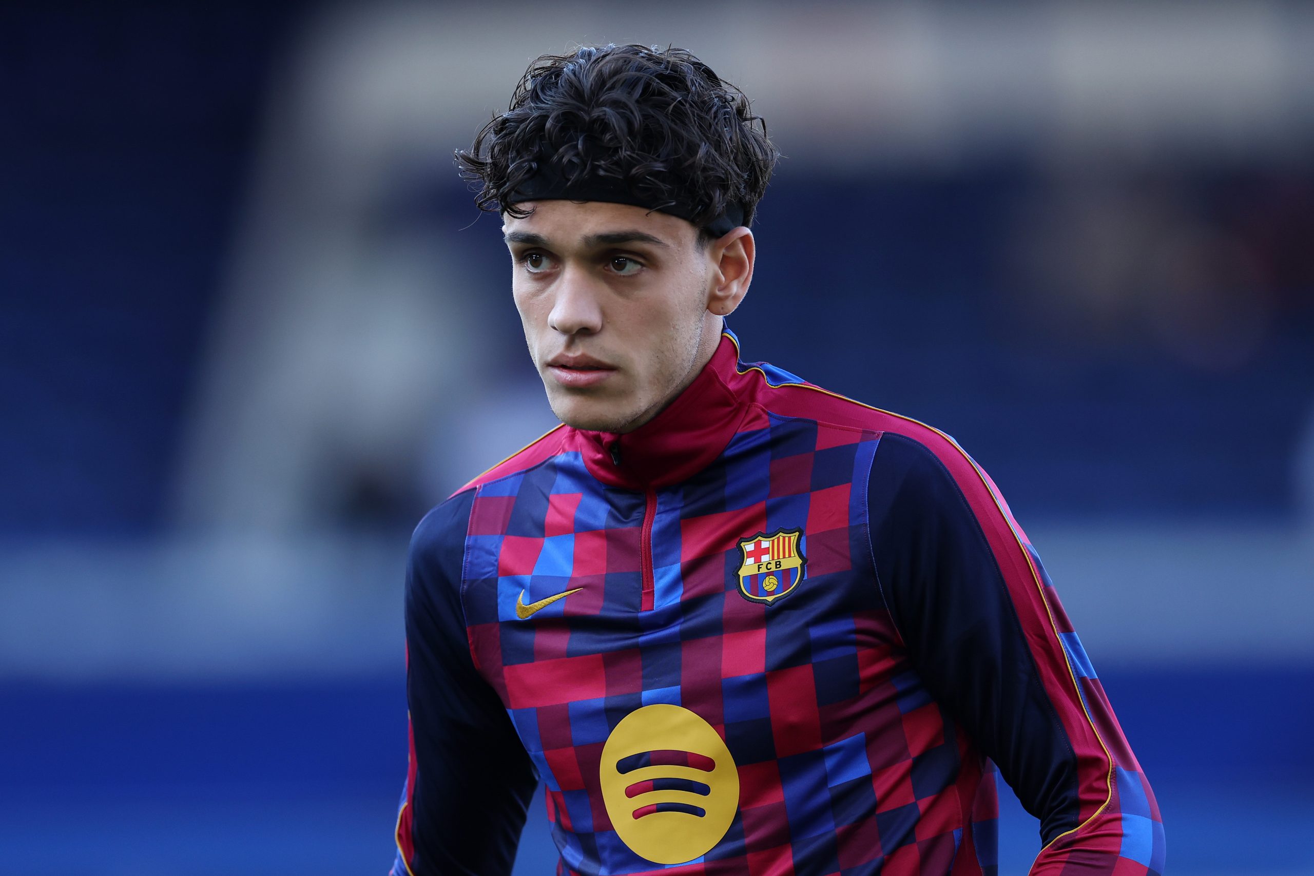 Héctor Fort elige al Borussia Dortmund y rechaza ofertas de Roma y Real Sociedad