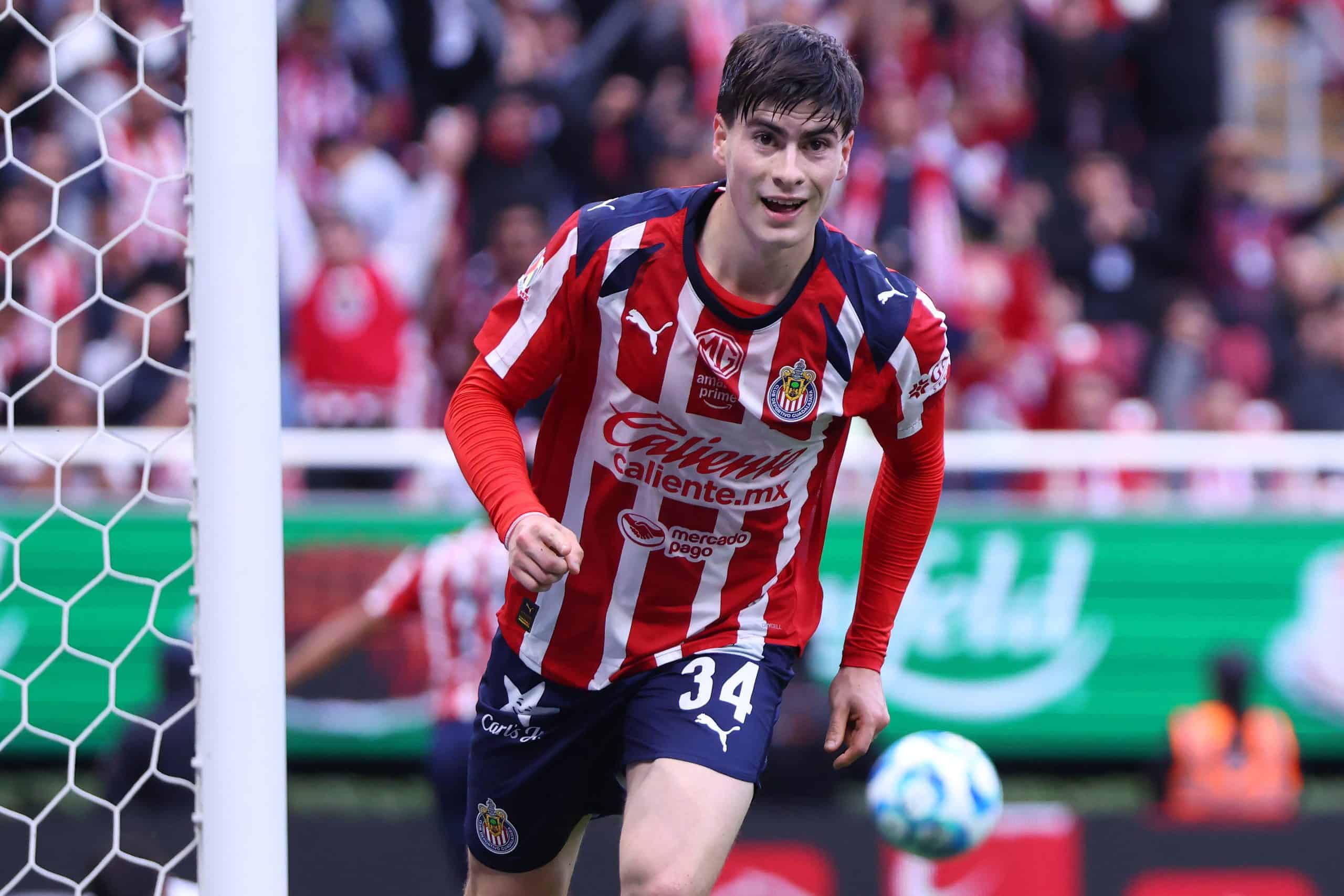 Chivas habría aceptado oferta del Olympiacos por la ‘Hormiga’ González; su llegada a Grecia estaría cerca