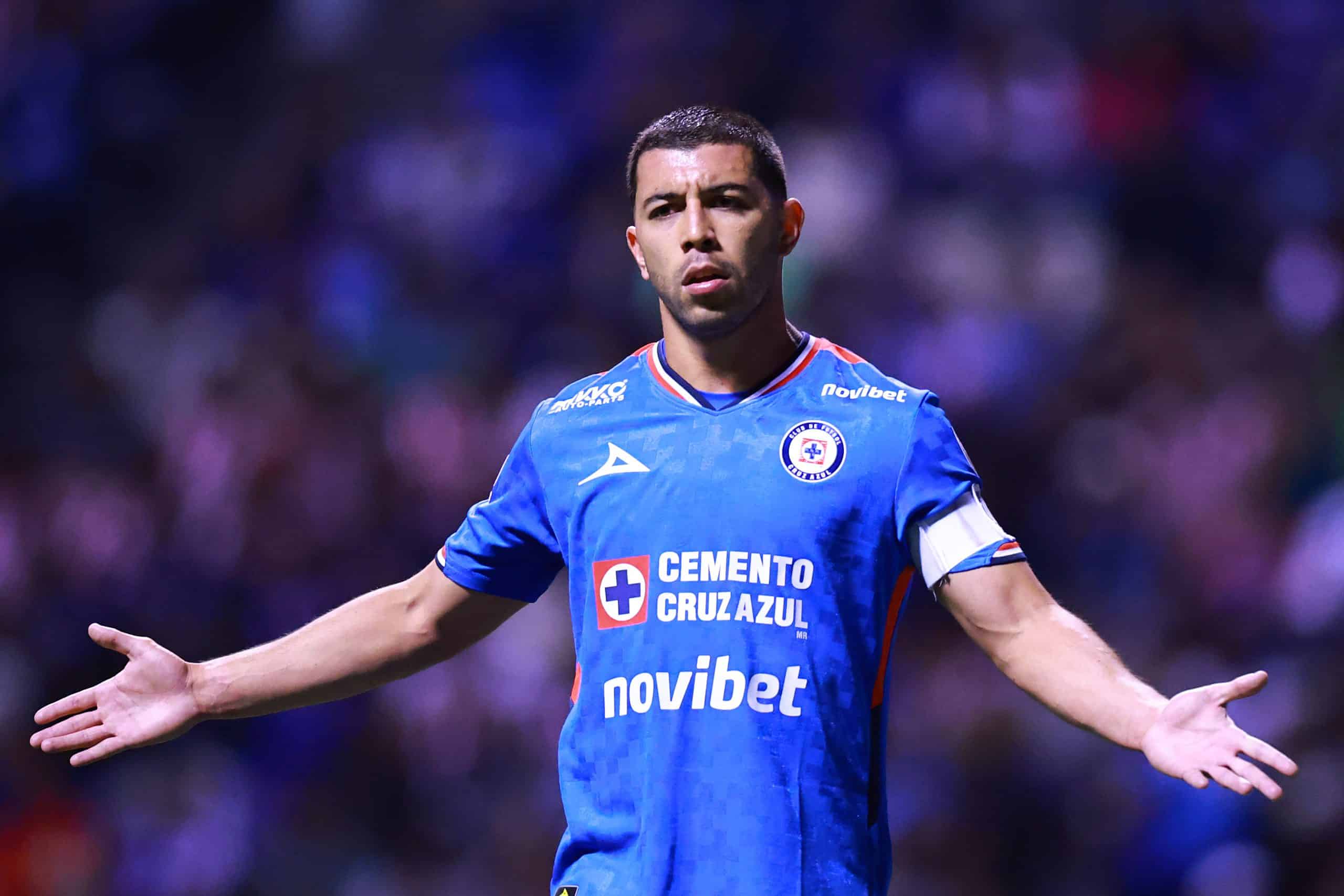 Erik Lira, cerca del Mónaco: salida de Balogun destrabaría su fichaje