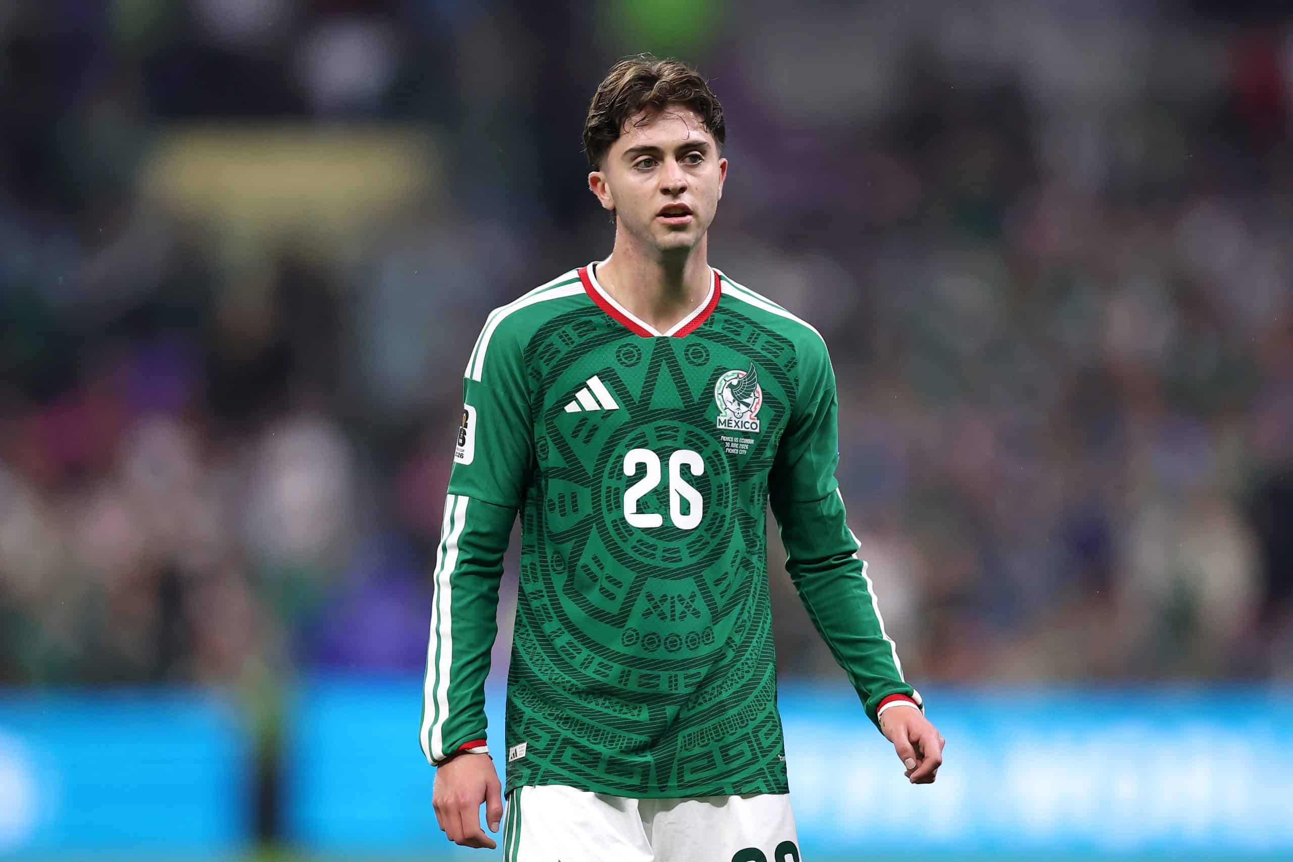 Chivas podría perder a otra figura: New York Red Bulls se interesa en Brian Gutiérrez