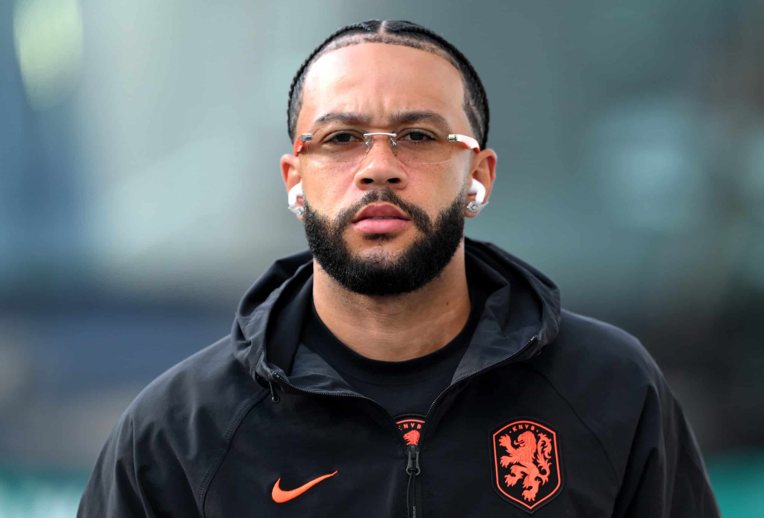 Memphis Depay exige un contrato millonario para renovar con Corinthians