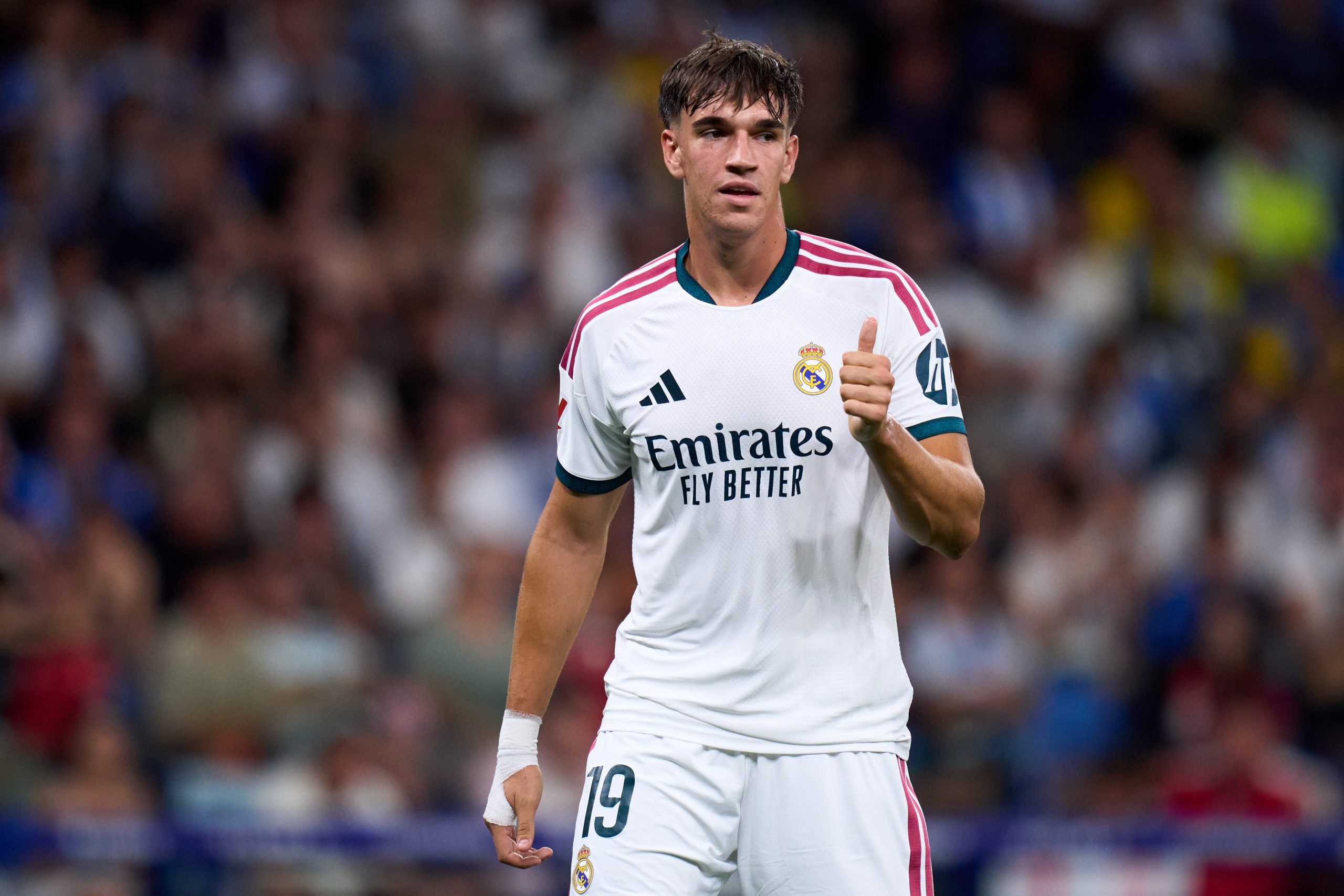 Barcelona rechazó pagar 25 millones por Carlos Espí y acabó fichando por el Real Madrid