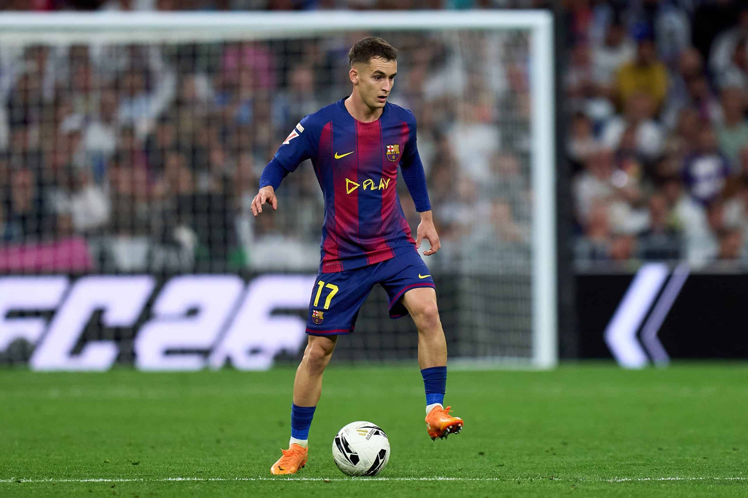 Marc Casadó prepara su salida del Barcelona: tiene ofertas y decidirá su futuro sobre la bocina