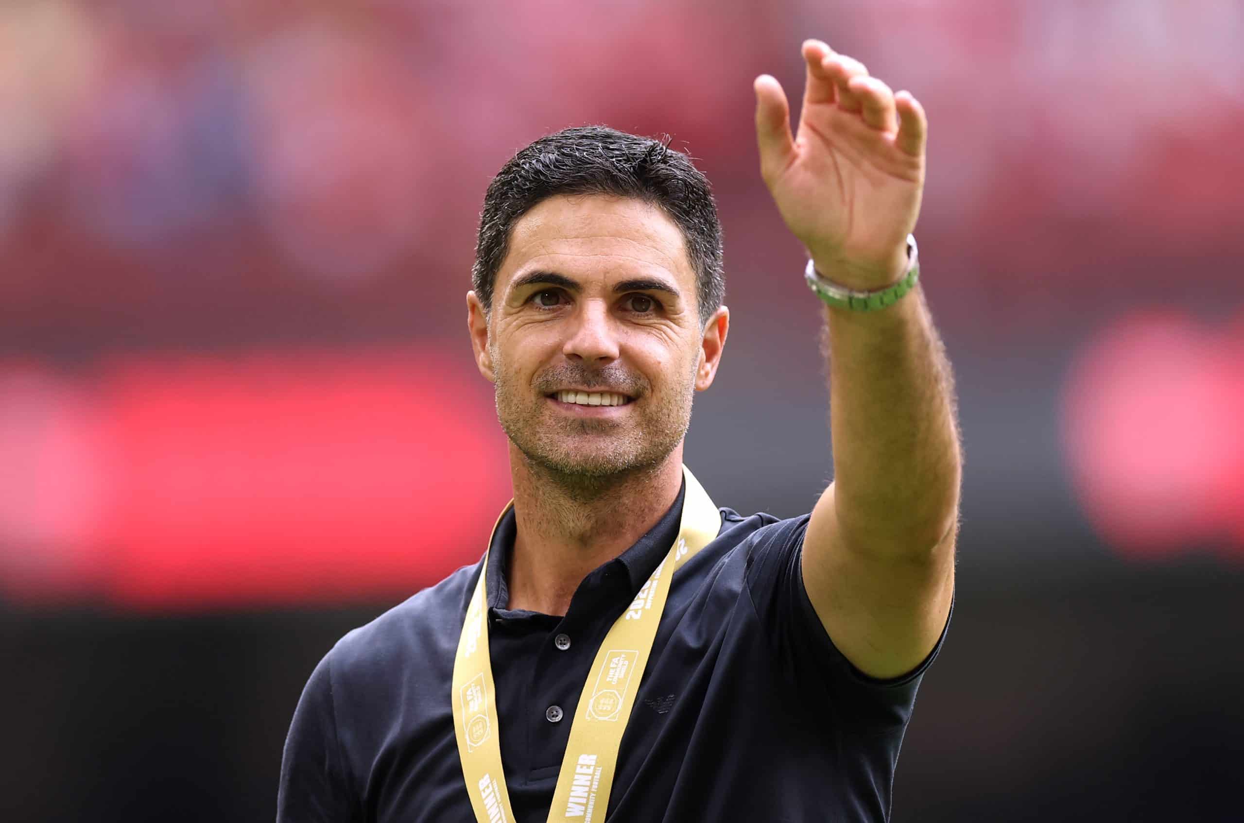 Arteta deja abierta la puerta a Julián Álvarez en las últimas horas del mercado