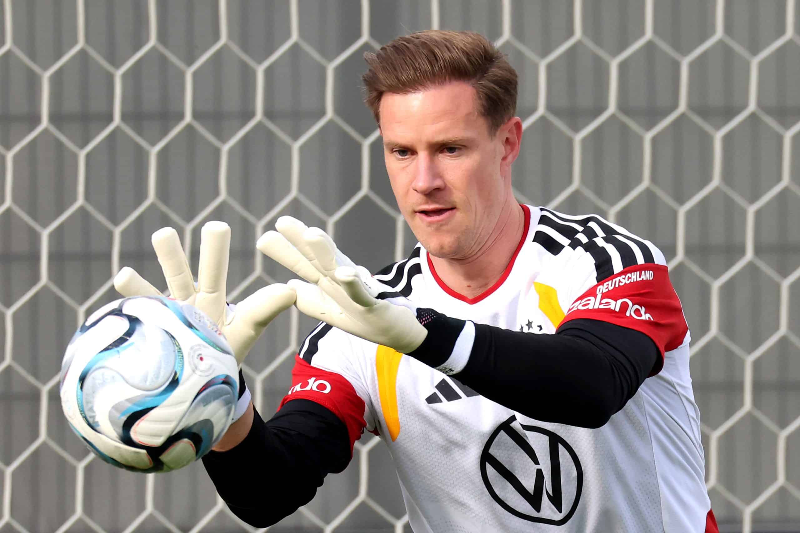 Ter Stegen lanza su mensaje con Alemania: “Mi objetivo siempre es ser el número 1”