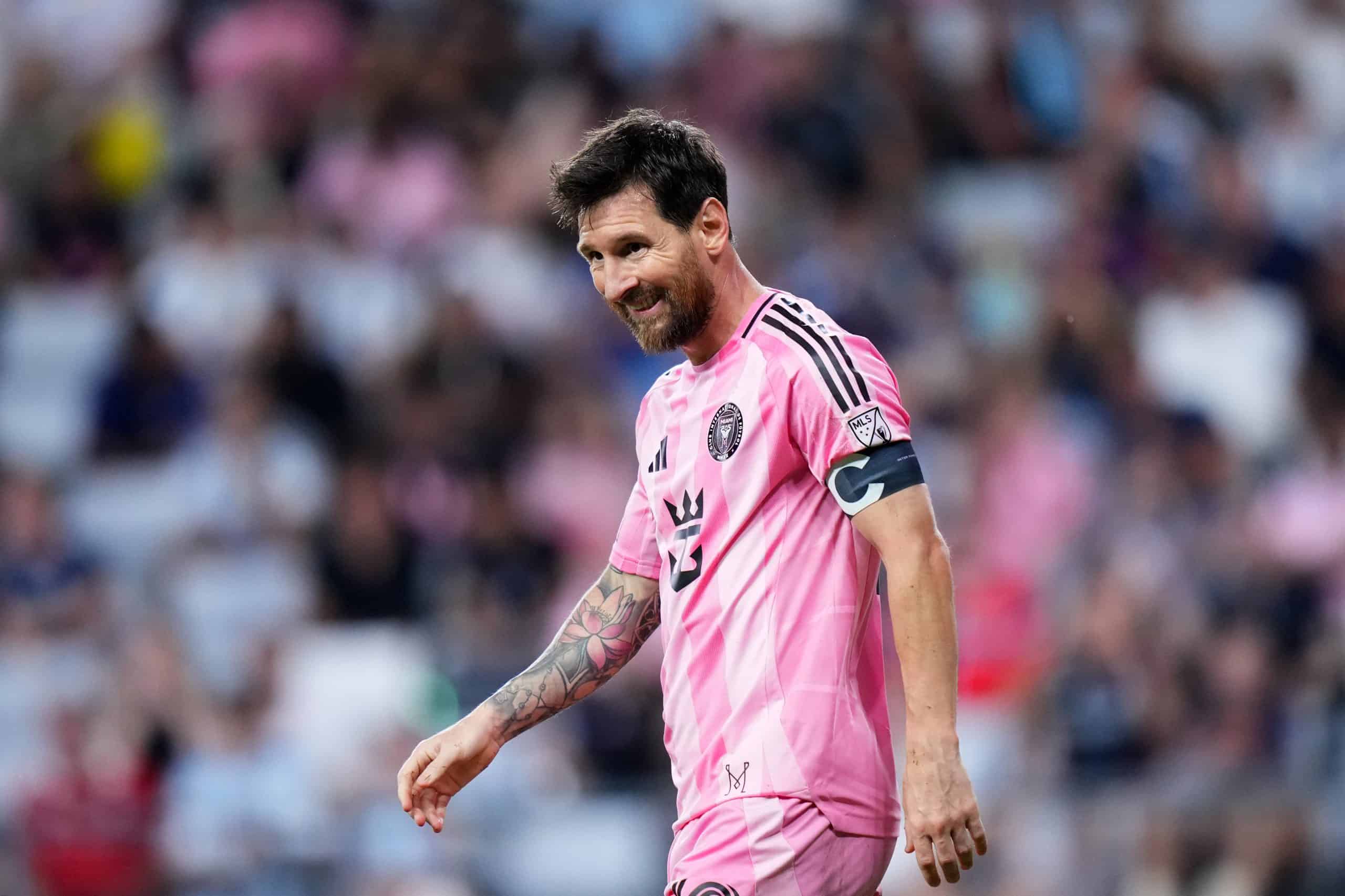 Messi está a tres goles de otro récord histórico: ya es segundo en tiros libres