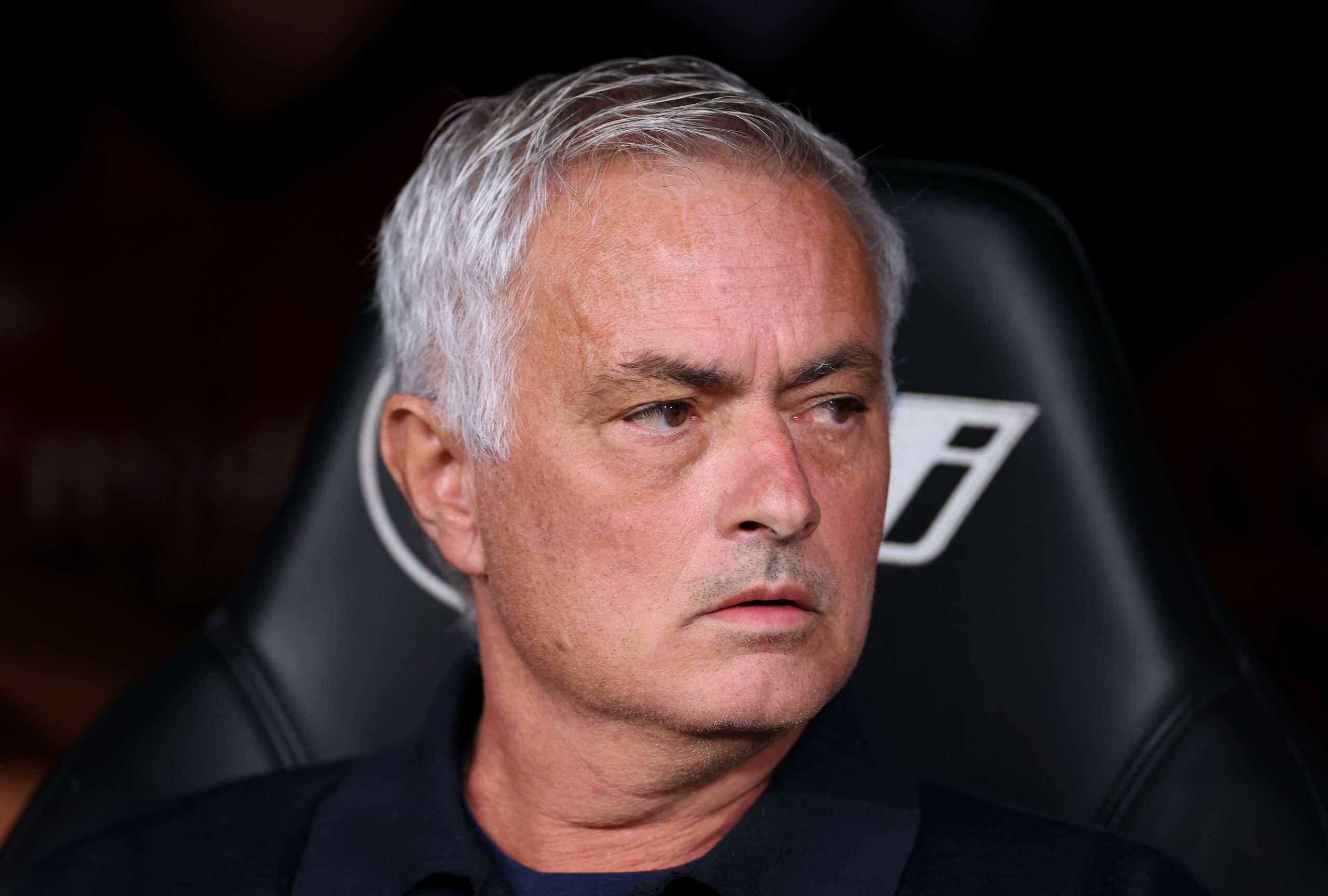 Mourinho gana, pero el Bernabéu exige más al Real Madrid