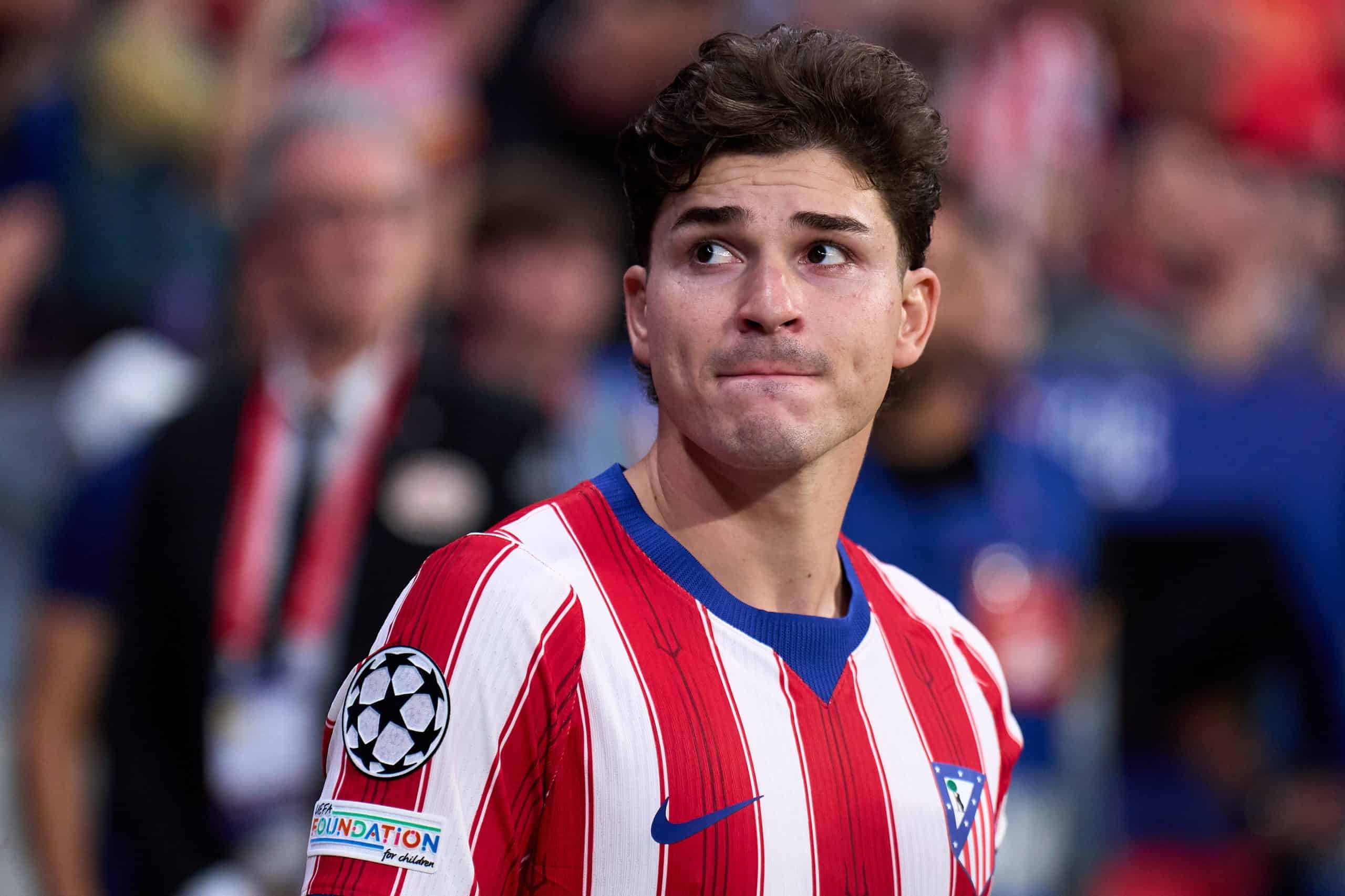 Barcelona recibirá una multa de apenas 602 euros tras la denuncia del Atlético por Julián Álvarez