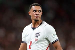 Trent Alexander-Arnold no piensa salir del Real Madrid en enero pese a las críticas