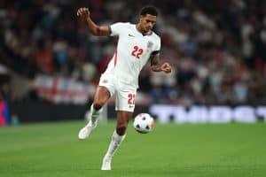 Real Madrid busca a Jarell Quansah, pero el defensa habría rechazado al Liverpool