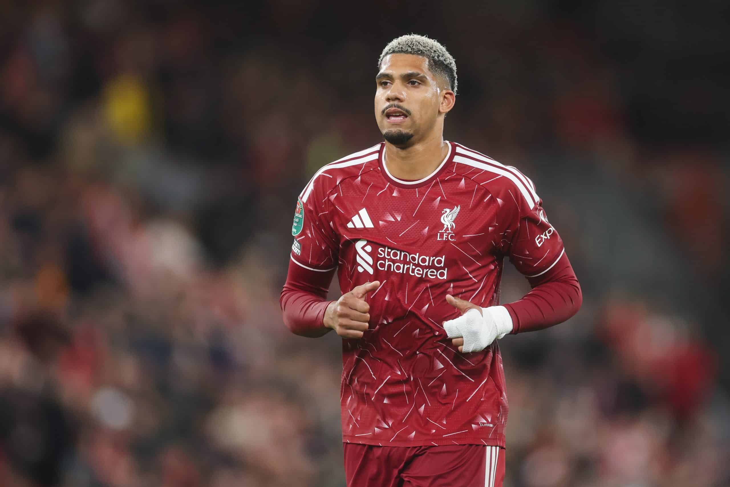 Ronald Araújo deslumbra en Liverpool: los Reds podrían pagar 55 millones de euros al Barcelona para retenerlo