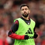 Bruno Fernandes, en la rampa de salida del Manchester United: el Milan estudia su fichaje