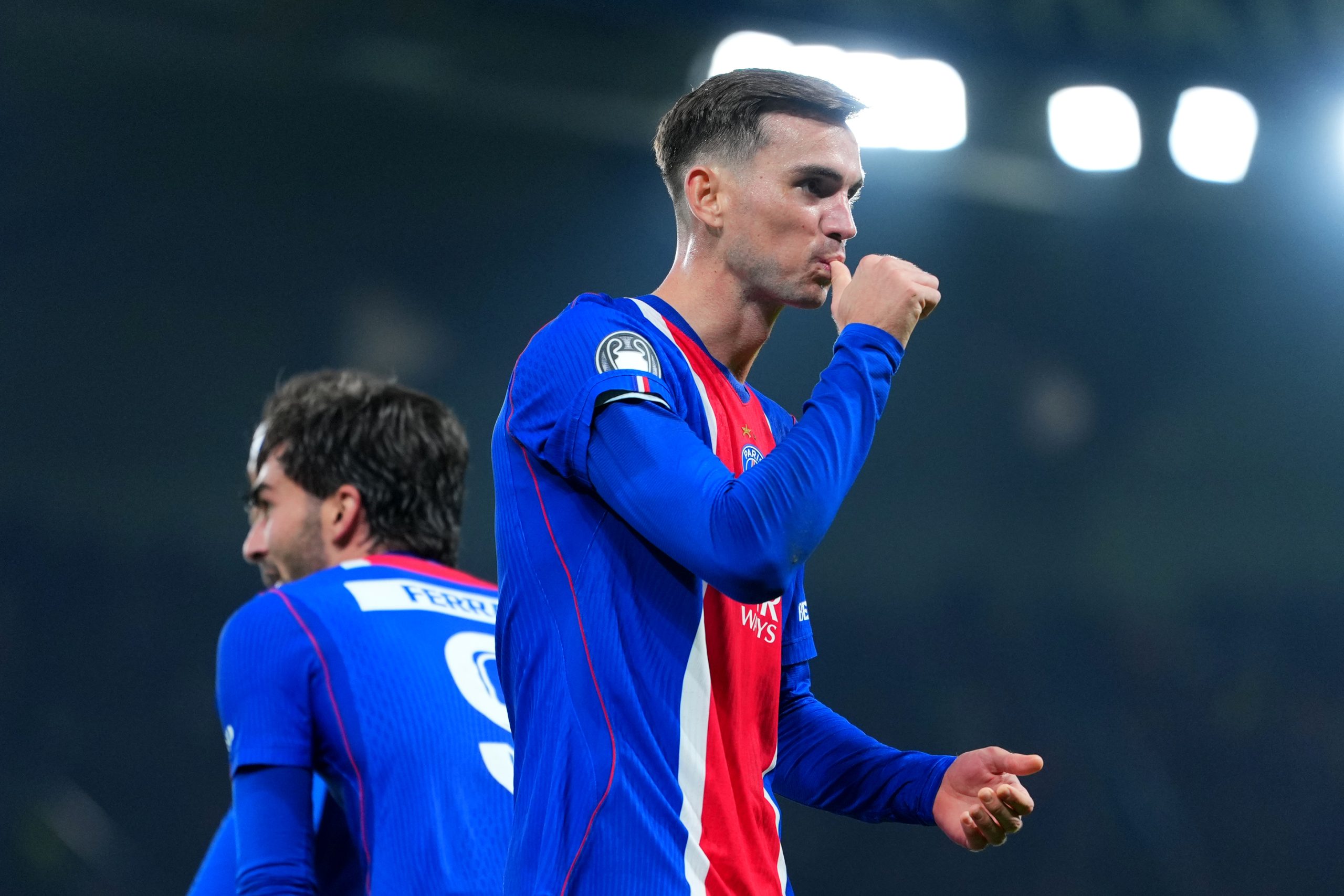 PSG vence 4-2 al Barcelona en un partidazo y termina con el paso perfecto de los culés en Champions